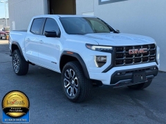 Used 2024  GMC Canyon 4WD Crew Cab AT4 at Landmark Auto Credit Center near springfield&comma; IL
