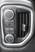 Used 2019  GMC Sierra 1500 4WD Crew Cab 147" Denali at Landmark Auto Credit Center near springfield&comma; IL