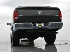 Used 2018  Ram 2500 4WD Crew Cab SLT at Landmark Auto Credit Center near springfield&comma; IL