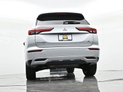Used 2023  Mitsubishi Outlander SE S-AWC at Landmark Auto Credit Center near springfield&comma; IL