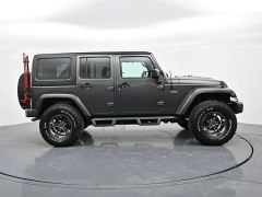Used 2017  Jeep Wrangler Unlimited 75th Anniversary 4x4 &ast;Ltd Avail&ast; at Landmark Auto Credit Center near springfield&comma; IL