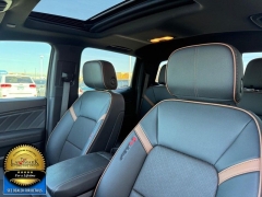 Used 2024  GMC Canyon 4WD Crew Cab AT4 at Landmark Auto Credit Center near springfield&comma; IL