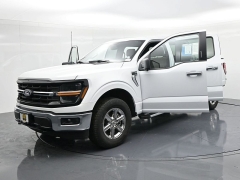 Used 2024  Ford F-150 XLT 4WD SuperCrew Box at Landmark Auto Credit Center near springfield&comma; IL