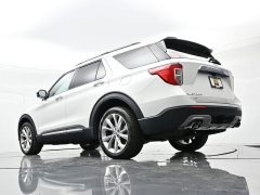 Used 2023  Ford Explorer Platinum 4WD at Landmark Auto Credit Center near springfield&comma; IL