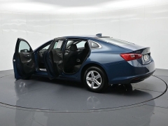 Used 2024  Chevrolet Malibu 4dr Sdn 1LT at Landmark Auto Credit Center near springfield&comma; IL