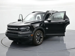 Used 2021  Ford Bronco Sport Outer Banks 4x4 at Landmark Auto Credit Center near springfield&comma; IL