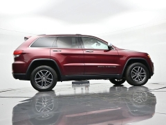 Used 2018  Jeep Grand Cherokee 4d SUV 4WD Limited V6 at Landmark Auto Credit Center near springfield&comma; IL