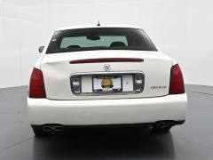 Used 2005  Cadillac DeVille 4dr Sdn at Landmark Auto Credit Center near springfield&comma; IL