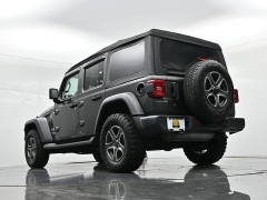 Used 2018  Jeep Wrangler Unlimited 4d SUV 4WD Sport at Landmark Auto Credit Center near springfield&comma; IL