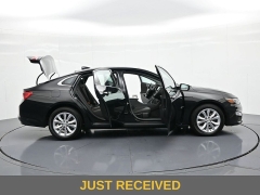 Used 2023  Chevrolet Malibu 4dr Sdn 1LT at Landmark Auto Credit Center near springfield&comma; IL