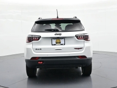 Used 2025  Jeep Compass Trailhawk 4x4 at Landmark Auto Credit Center near springfield&comma; IL
