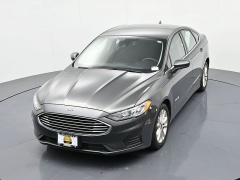 Used 2019  Ford Fusion Hybrid 4d Sedan FWD SE at Landmark Auto Credit Center near springfield&comma; IL