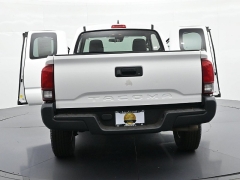 Used 2019  Toyota Tacoma 2WD SR Access Cab 6' Bed I4 AT &lpar;Natl&rpar; at Landmark Auto Credit Center near springfield&comma; IL