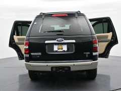 Used 2006  Ford Explorer 4d SUV 2WD Eddie Bauer V8 at Landmark Auto Credit Center near springfield&comma; IL