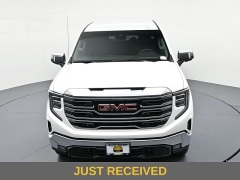 Used 2025  GMC Sierra 1500 4WD Crew Cab 147" SLT at Landmark Auto Credit Center near springfield&comma; IL
