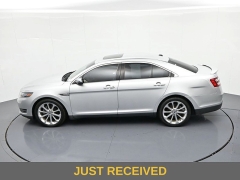 Used 2019  Ford Taurus 4d Sedan AWD Limited at Landmark Auto Credit Center near springfield&comma; IL