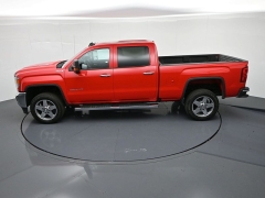 Used 2016  GMC Sierra 2500HD 4WD Crew Cab 153&period;7" at Landmark Auto Credit Center near springfield&comma; IL