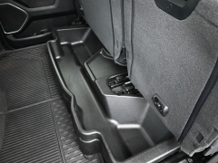 Used 2020  Ram 1500 4WD Crew Cab Laramie at Landmark Auto Credit Center near springfield&comma; IL