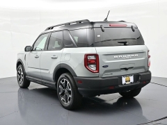 Used 2023  Ford Bronco Sport Outer Banks 4x4 at Landmark Auto Credit Center near springfield&comma; IL