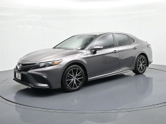 Used 2024  Toyota Camry SE Auto at Landmark Auto Credit Center near springfield&comma; IL