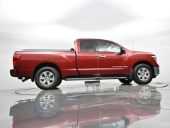 Used 2019  Nissan Titan 4x2 King Cab SV at Landmark Auto Credit Center near springfield&comma; IL