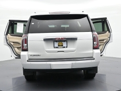 Used 2016  GMC Yukon 4d SUV 4WD Denali at Landmark Auto Credit Center near springfield&comma; IL