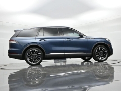 Used 2020  Lincoln Aviator 4d SUV AWD Reserve at Landmark Auto Credit Center near springfield&comma; IL