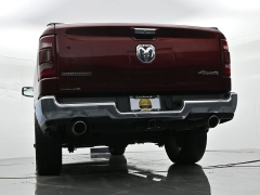 Used 2019  Ram 1500 Big Horn&sol;Lone Star 4x4 Crew Cab 5'7" Box at Landmark Auto Credit Center near springfield&comma; IL