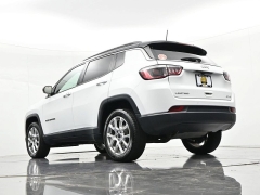 Used 2025  Jeep Compass Limited 4x4 at Landmark Auto Credit Center near springfield&comma; IL