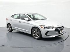 Used 2018  Hyundai Elantra 4d Sedan Limited SULEV at Landmark Auto Credit Center near springfield&comma; IL