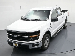Used 2024  Ford F-150 XLT 4WD SuperCrew Box at Landmark Auto Credit Center near springfield&comma; IL