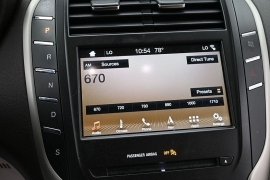 Used 2018  Lincoln MKC 4d SUV AWD Reserve at Landmark Auto Credit Center near springfield&comma; IL