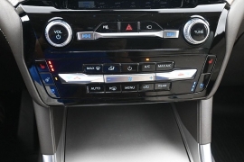 Used 2022  Ford Explorer Platinum 4WD at Landmark Auto Credit Center near springfield&comma; IL