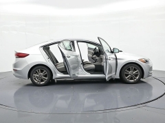 Used 2018  Hyundai Elantra 4d Sedan Limited SULEV at Landmark Auto Credit Center near springfield&comma; IL
