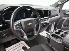 Used 2025  Chevrolet Silverado 1500 4WD Crew Cab 147" LT w&sol;1LT at Landmark Auto Credit Center near springfield&comma; IL