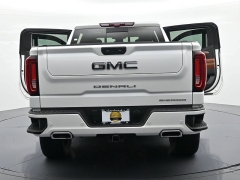 Used 2023  GMC Sierra 1500 4WD Crew Cab 147" Denali Ultimate at Landmark Auto Credit Center near springfield&comma; IL