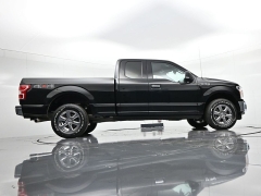 Used 2018  Ford F-150 4WD SuperCab Lariat at Landmark Auto Credit Center near springfield&comma; IL