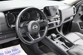 Used 2025  Nissan Pathfinder SL 2WD at Landmark Auto Credit Center near springfield&comma; IL