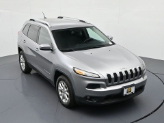 Used 2015  Jeep Cherokee 4WD 4dr Latitude at Landmark Auto Credit Center near springfield&comma; IL