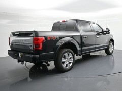Used 2018  Ford F-150 4WD SuperCrew Platinum 5 1&sol;2 at Landmark Auto Credit Center near springfield&comma; IL