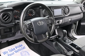 Used 2019  Toyota Tacoma 2WD SR Access Cab 6' Bed I4 AT &lpar;Natl&rpar; at Landmark Auto Credit Center near springfield&comma; IL