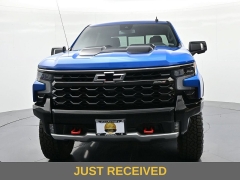 Used 2022  Chevrolet Silverado 1500 4WD Crew Cab 147" ZR2 at Landmark Auto Credit Center near springfield&comma; IL