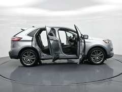 Used 2021  Ford Edge Titanium AWD at Landmark Auto Credit Center near springfield&comma; IL