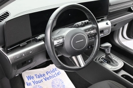 Used 2025  Hyundai Kona SEL AWD at Landmark Auto Credit Center near springfield&comma; IL