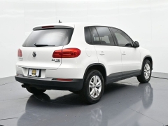 Used 2014  Volkswagen Tiguan 4MOTION 4dr Auto S at Landmark Auto Credit Center near springfield&comma; IL