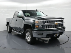 Used 2015  Chevrolet Silverado 1500 4WD Double Cab 143&period;5" LT w&sol;1LT at Landmark Auto Credit Center near springfield&comma; IL