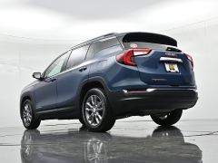 Used 2024  GMC Terrain FWD 4dr SLT at Landmark Auto Credit Center near springfield&comma; IL