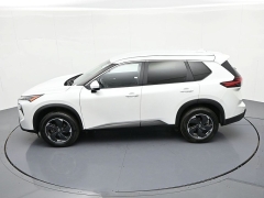 Used 2024  Nissan Rogue FWD SV at Landmark Auto Credit Center near springfield&comma; IL