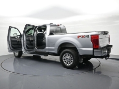 Used 2021  Ford Super Duty F-250 SRW 4WD Crew Cab Box at Landmark Auto Credit Center near springfield&comma; IL