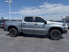 Used 2023  Chevrolet Silverado 1500 4WD Crew Cab 147" ZR2 at Landmark Auto Credit Center near springfield&comma; IL